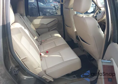 2008 Ford Explorer Eddie Bauer z USA, uszkodzony, nr VIN 1FMEU74EX8UA87382